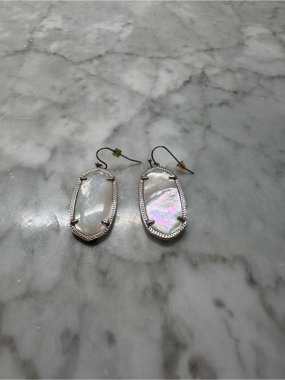 Kendra Scott Iridescent Mother-of-Pearl Drop Earrings - White
